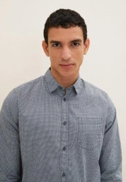 Tom Tailor Mit Allover-Print CamiciaBlue Grey/Blue Minimal Design Uomo Camicie TO222D0XM-K12 11 Tom Tailor Mit Allover-Print CamiciaBlue Grey/Blue Minimal Design Uomo Camicie TO222D0XM-K12 -Tom Tailor 0228df133b9546cda30375450ce79354