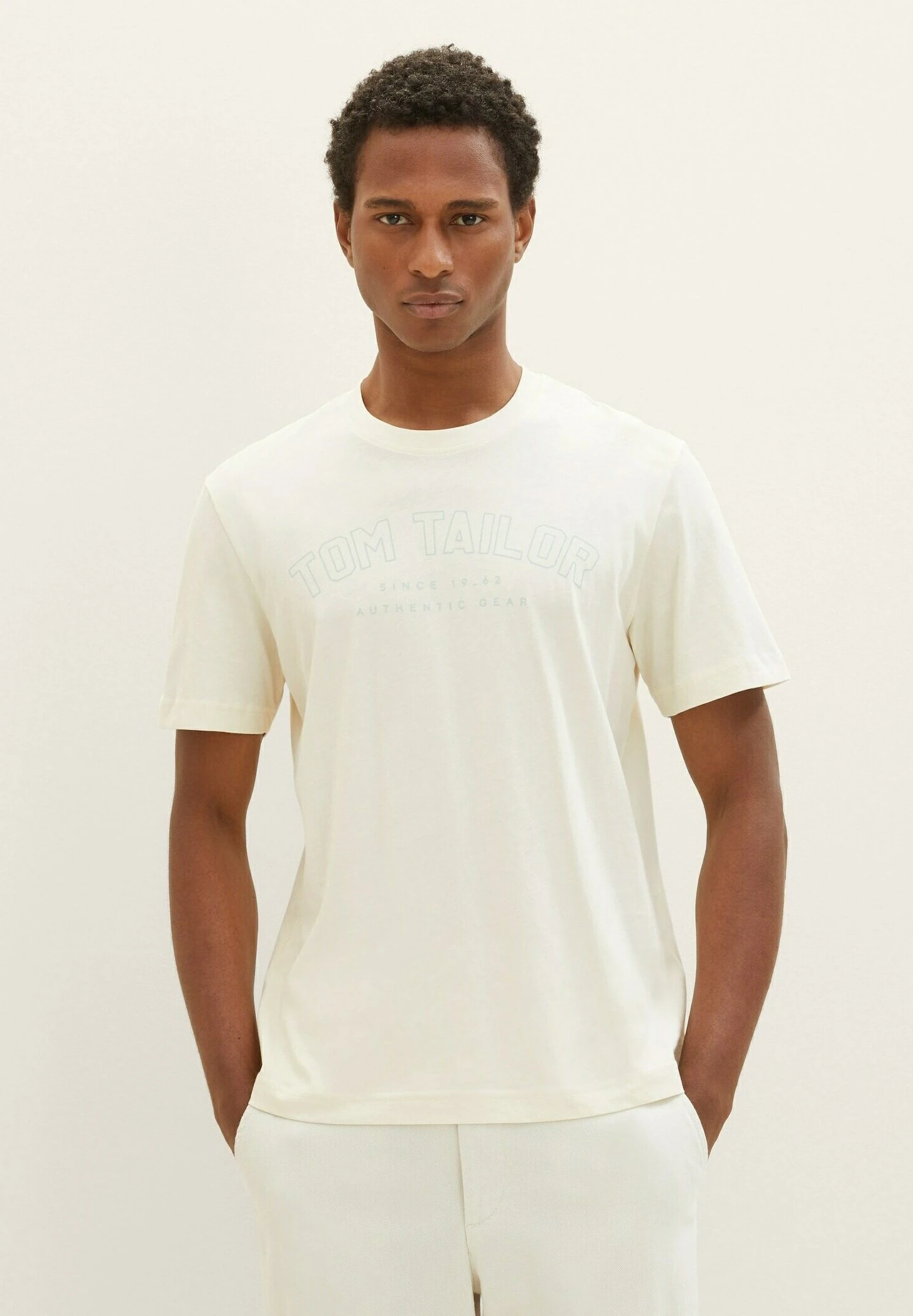 Tom Tailor T-Shirt Con StampaVintage Beige Uomo T-shirt E Polo TO222O19P-B11 3 Tom Tailor T-Shirt Con StampaVintage Beige Uomo T-shirt E Polo TO222O19P-B11