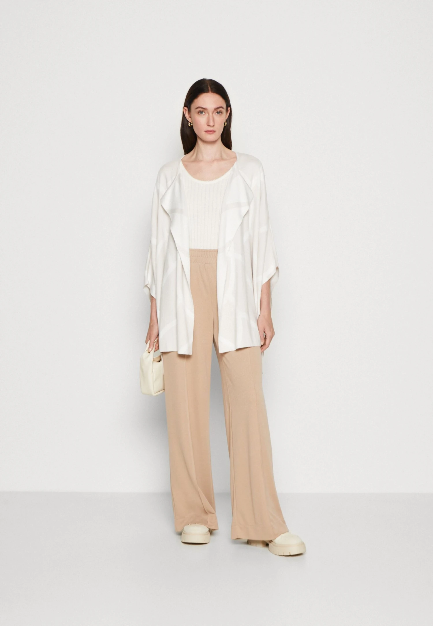 Tom Tailor MantellaGrey/Offwhite Donna Giacche E Blazer TO221I0TT-B11 4 Tom Tailor MantellaGrey/Offwhite Donna Giacche E Blazer TO221I0TT-B11 - immagine 2