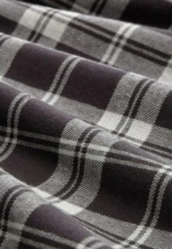 TOM TAILOR Denim CamiciaCoal Grey Light Beige Check Uomo Camicie TO722D0R2-C11 13 TOM TAILOR Denim CamiciaCoal Grey Light Beige Check Uomo Camicie TO722D0R2-C11 -Tom Tailor 093701cc23e24fcd824cb33ad2ecefbe