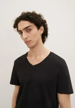 TOM TAILOR Denim 2 Pack Basic Tees - T-Shirt Basic - Black -Tom Tailor 0bb92c690dc64fe991b86b54e86d49d8