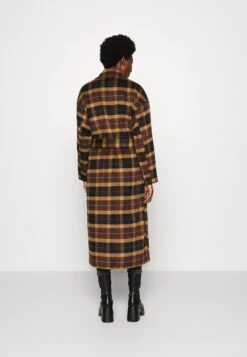 TOM TAILOR Denim Loose Belted CoatCappotto ClassicoBrown Donna Cappotti TO721U059-O11 11 TOM TAILOR Denim Loose Belted CoatCappotto ClassicoBrown Donna Cappotti TO721U059-O11 -Tom Tailor 0e50c4a20ac443ff9ebeca5f723c098b