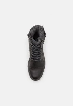 Tom Tailor Stivaletti StringatiBlack Uomo Stivaletti/Stivali TO212K04B-Q11 -Tom Tailor 11f0af0d3b004d598384a8dfedb0893a