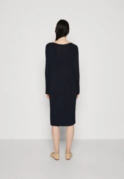 Tom Tailor Dress PlisseeAbito In MagliaSky Captain Blue Donna Vestiti TO221C0Q2-Q11 10 Tom Tailor Dress PlisseeAbito In MagliaSky Captain Blue Donna Vestiti TO221C0Q2-Q11 -Tom Tailor 1a2bc9e4814140a3883436c7c66e0665