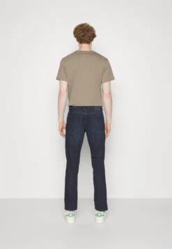 Tom Tailor LongJeans A SigarettaRinsed Blue Denim Uomo Jeans TO222G0B2-K11 -Tom Tailor 1cdbe4bcc2b0430ca845e1a53e66a5dd