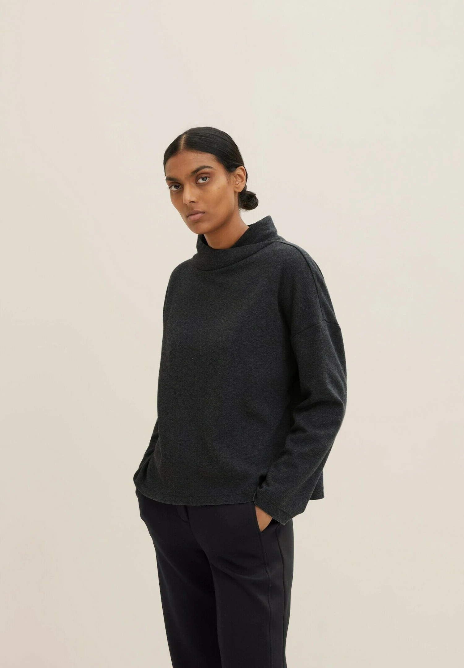 Tom Tailor FelpaEvident Anthracite Melange Donna Felpe TO221I0S7-C11 3 Tom Tailor FelpaEvident Anthracite Melange Donna Felpe TO221I0S7-C11