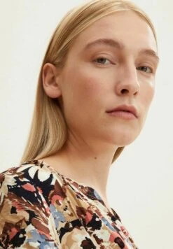 Tom Tailor Gemustertes Abito A CamiciaBeige Large Floral Design Donna Vestiti TO221C0P3-B11 13 Tom Tailor Gemustertes Abito A CamiciaBeige Large Floral Design Donna Vestiti TO221C0P3-B11 -Tom Tailor 20c1f83d5cfc4ea2a7682939d3d0747e