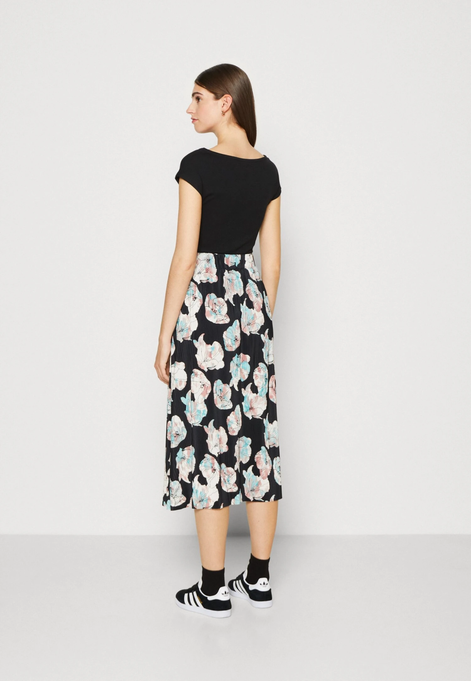 Tom Tailor Skirt Plisse PrintedGonna A PiegheMulti-Coloured Donna Gonne TO221B0DQ-T11 5 Tom Tailor Skirt Plisse PrintedGonna A PiegheMulti-Coloured Donna Gonne TO221B0DQ-T11 - immagine 3