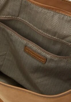 Tom Tailor Bruna HoboBorsa A ManoCamel Camel Nature Donna Borse TO251H13F-O11 8 Tom Tailor Bruna HoboBorsa A ManoCamel Camel Nature Donna Borse TO251H13F-O11 -Tom Tailor 244ebdda1da64bb1ae002086e8922ebd