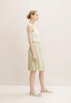 Tom Tailor Gonna A CampanaGreen Offwhite Leaf Design Donna Gonne TO221B0CP-N11 -Tom Tailor 26ccb62b10064a1089452dcd184cbcdd