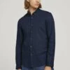 TOM TAILOR Denim Light ShirtCamiciaBlack Iris Blue Uomo Camicie TO722D0EQ-K12 -Tom Tailor 2b4a5878302a46189b31a8c59b9afdd5