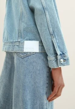 TOM TAILOR Denim Oversized Giacca Di JeansDestroyed Light Stone Blue Denim Donna Giacche E Blazer TO721G06N-K11 -Tom Tailor 321f39f6639c474fac55a423412aa989