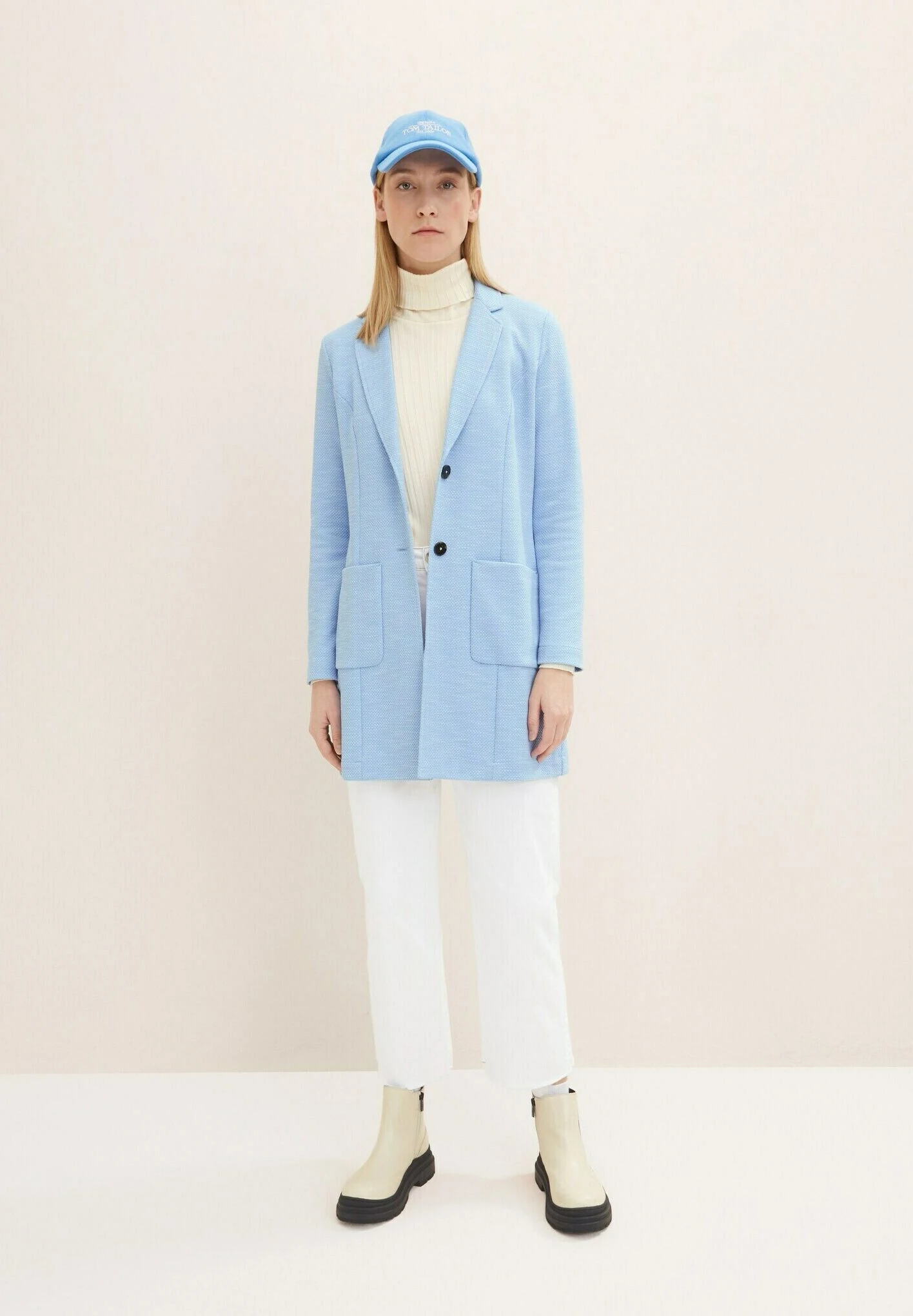 Tom Tailor ÜbergangsCappotto CortoDreamy Blue Melange Donna Giacche E Blazer TO221U08L-K11 4 Tom Tailor ÜbergangsCappotto CortoDreamy Blue Melange Donna Giacche E Blazer TO221U08L-K11 - immagine 2