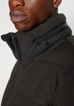 Tom Tailor Padded JacketGiacca InvernaleBlack Uomo Giacche TO222T0DU-Q11 -Tom Tailor 37e1dc0657854aeb839d3edfff41db18