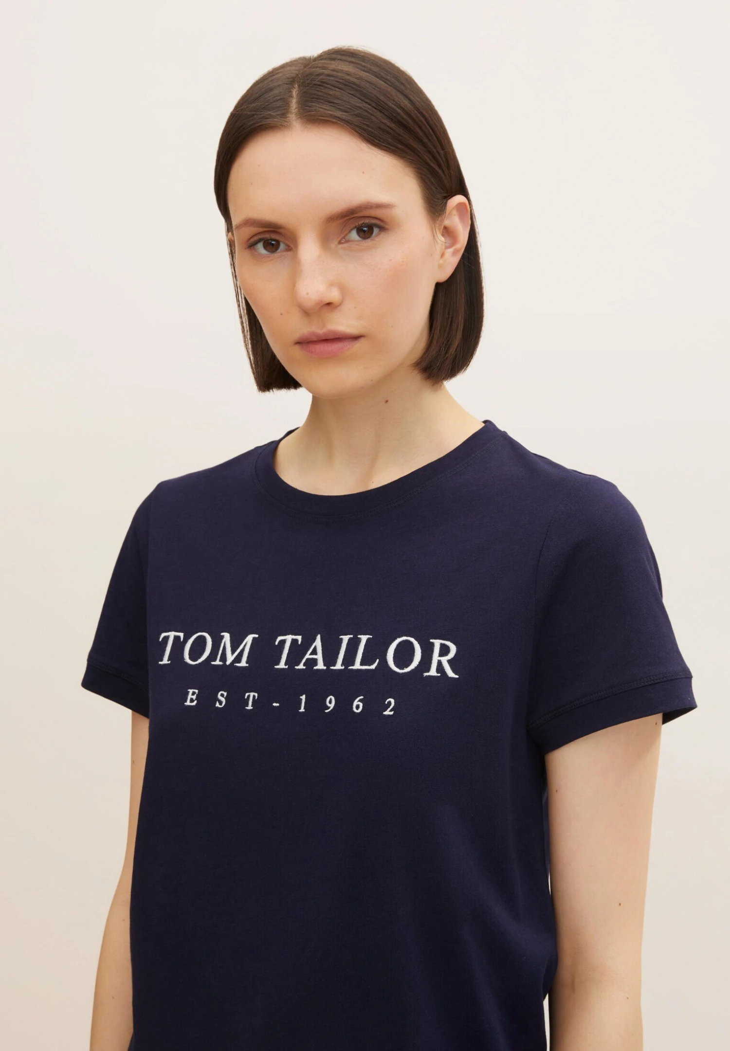 Tom Tailor T-Shirt With EmbroideryT-Shirt Con StampaNavy Midnight Blue Donna T-shirt E Top TO221D1CJ-K11 5 Tom Tailor T-Shirt With EmbroideryT-Shirt Con StampaNavy Midnight Blue Donna T-shirt E Top TO221D1CJ-K11 - immagine 3