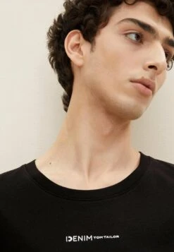 TOM TAILOR Denim Mit Logo PrintT-Shirt BasicBlack Uomo T-shirt E Polo TO722O17L-Q11 -Tom Tailor 3b52ff902c9f49af8a7216b3a87e5f53