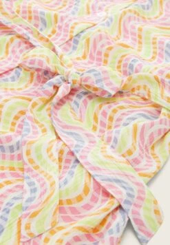 Tom Tailor Mit AlloverAbito A CamiciaMulticolor Wavy Stripe Bambini Vestiti TO223F0D1-J11 7 Tom Tailor Mit AlloverAbito A CamiciaMulticolor Wavy Stripe Bambini Vestiti TO223F0D1-J11 -Tom Tailor 3b5d0b6f75dd4a88b5f884240c3100c9