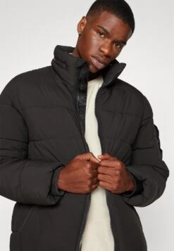 Tom Tailor Padded JacketGiacca InvernaleBlack Uomo Giacche TO222T0DU-Q11 -Tom Tailor 3bf46444f9324089acbf56e9f2c43d6c