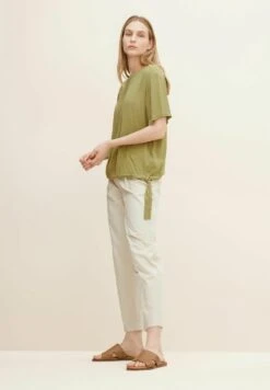 Tom Tailor CamicettaModerate Olive Donna Camicie E Bluse TO221E11J-N11 8 Tom Tailor CamicettaModerate Olive Donna Camicie E Bluse TO221E11J-N11 -Tom Tailor 4010a306da6e405e942adf1dfa62a90a