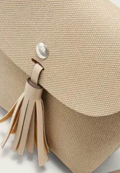 TOM TAILOR Denim Ida Special, FlapBorsa A TracollaBeige Donna Borse TO751H0BJ-B11 -Tom Tailor 41d7111e1eb94b9686c58850b75e15c3