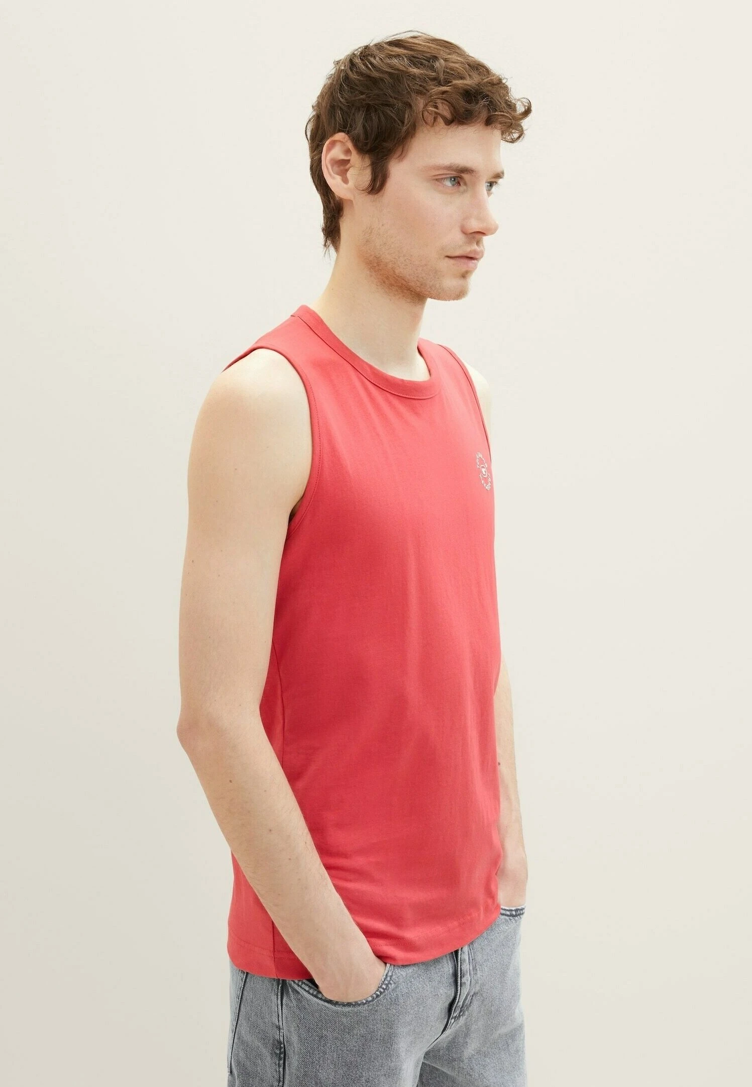 Tom Tailor Basic TankTopSoft Berry Red Uomo T-shirt E Polo TO222O1BA-I11 5 Tom Tailor Basic TankTopSoft Berry Red Uomo T-shirt E Polo TO222O1BA-I11 - immagine 3