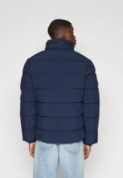 Tom Tailor Padded JacketGiacca InvernaleSky Captain Blue Uomo Giacche TO222T0DU-K11 12 Tom Tailor Padded JacketGiacca InvernaleSky Captain Blue Uomo Giacche TO222T0DU-K11 -Tom Tailor 47b8732a296d4a58a5701e65411f622e