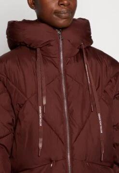 TOM TAILOR Denim Modern Short Giacca InvernaleBitter Chocolate Donna Giacche E Blazer TO721U04G-O11 13 TOM TAILOR Denim Modern Short Giacca InvernaleBitter Chocolate Donna Giacche E Blazer TO721U04G-O11 -Tom Tailor 4f02843669b84c9b9322b019d175af38