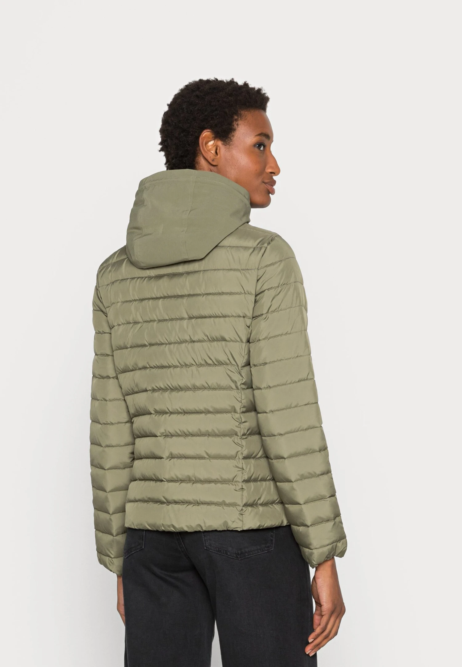 Tom Tailor Giacca Da Mezza StagioneTree Moss Green Donna Giacche E Blazer TO221U06Y-N11 5 Tom Tailor Giacca Da Mezza StagioneTree Moss Green Donna Giacche E Blazer TO221U06Y-N11 - immagine 3