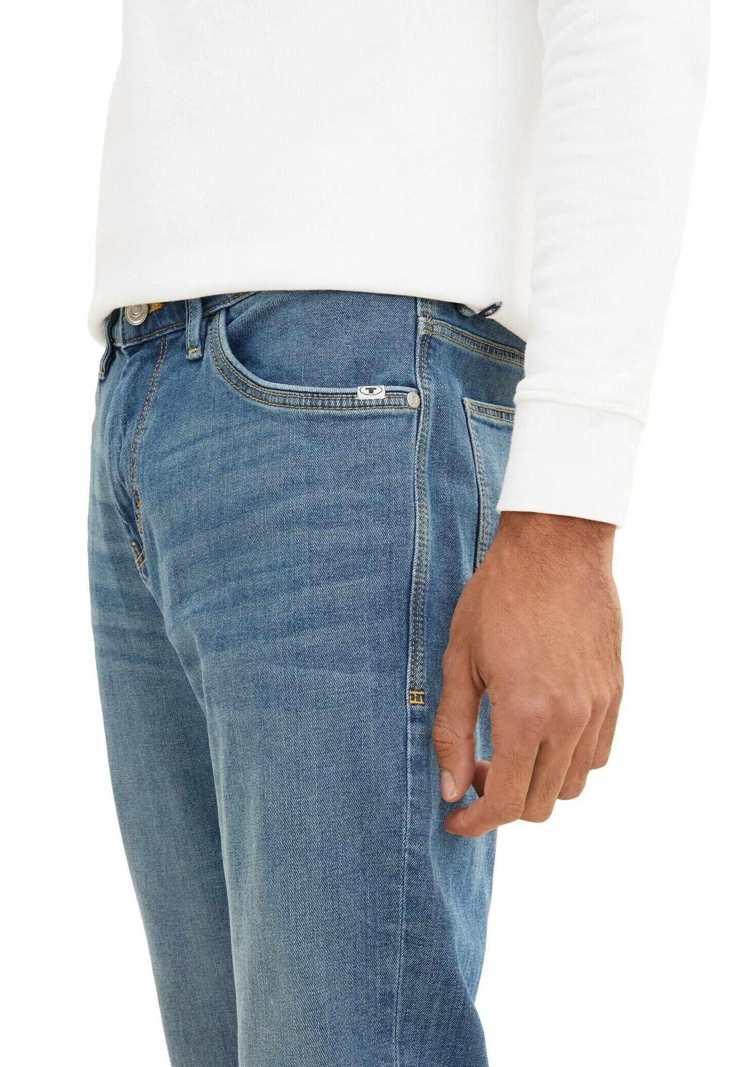 Tom Tailor JoshJeans A SigarettaTinted Blue Denim Uomo Jeans TO222G0B0-K13 18 Tom Tailor JoshJeans A SigarettaTinted Blue Denim Uomo Jeans TO222G0B0-K13 - immagine 16