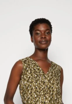 Tom Tailor CamicettaGreen Donna Camicie E Bluse TO221E10H-M11 -Tom Tailor 518d1900b72640f187b5587c792d3b5c