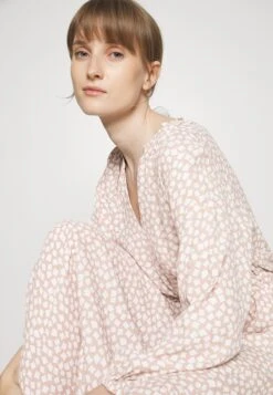 Tom Tailor DressVestito EstivoBeige Donna Vestiti TO221C0NJ-B11 11 Tom Tailor DressVestito EstivoBeige Donna Vestiti TO221C0NJ-B11 -Tom Tailor 5312fdf605c14801a03fcaf02d9d162b