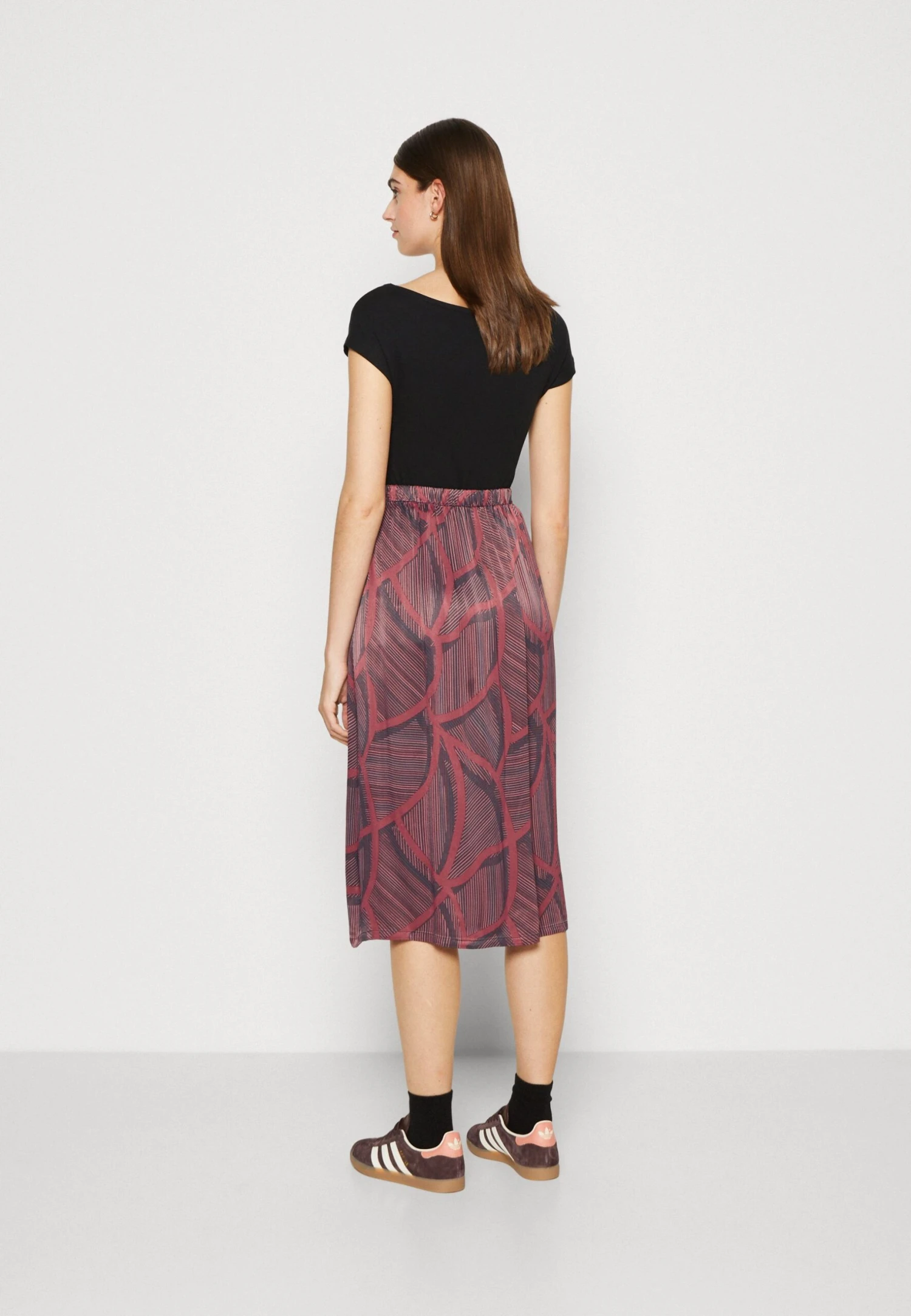 Tom Tailor Skirt Wrap PrintedGonna A PortafoglioNavy Donna Gonne TO221B0DR-G11 5 Tom Tailor Skirt Wrap PrintedGonna A PortafoglioNavy Donna Gonne TO221B0DR-G11 - immagine 3