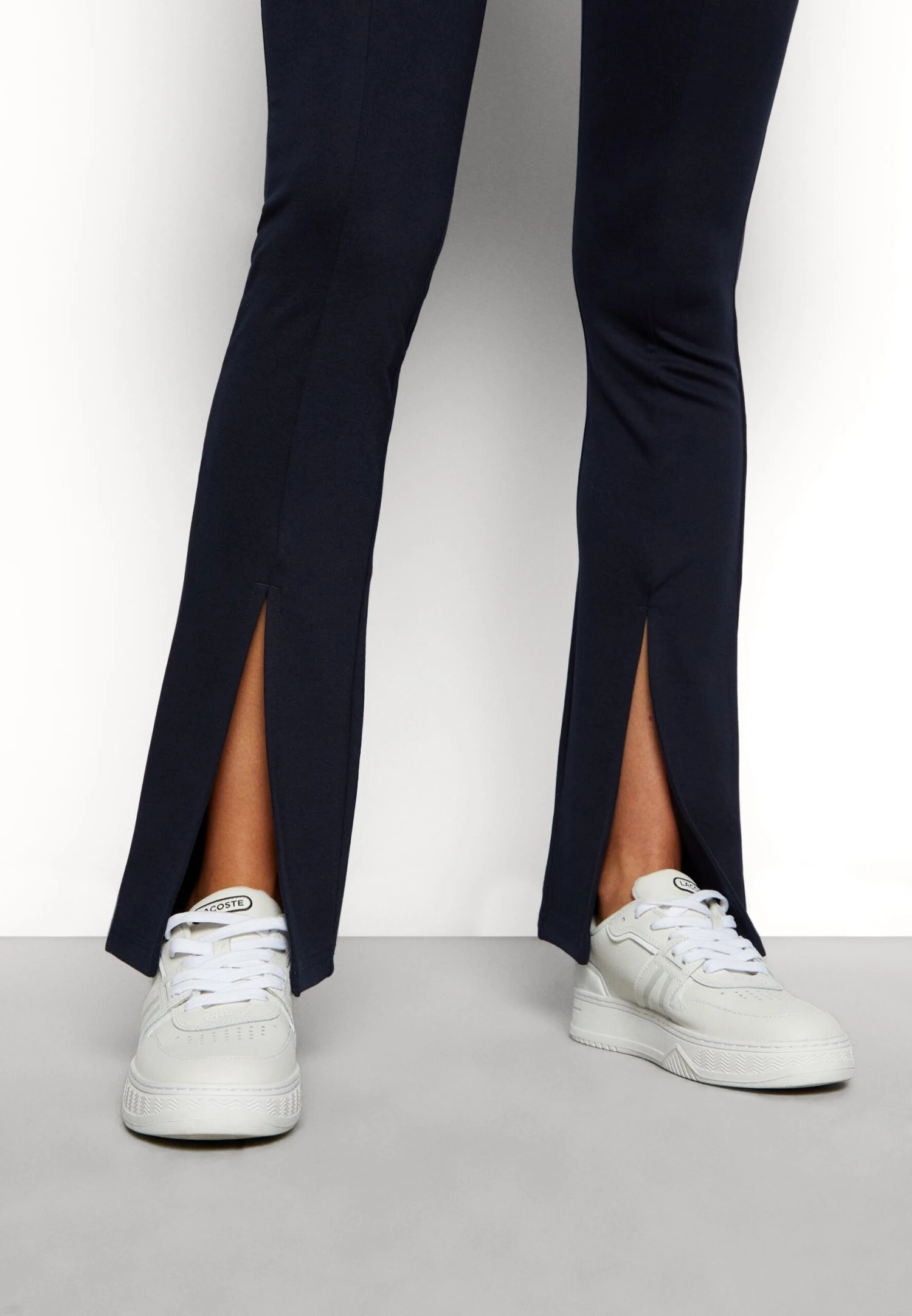 TOM TAILOR Denim Flared PantaloniSky Captain Blue Donna Pantaloni TO721A0AE-K11 8 TOM TAILOR Denim Flared PantaloniSky Captain Blue Donna Pantaloni TO721A0AE-K11 - immagine 6