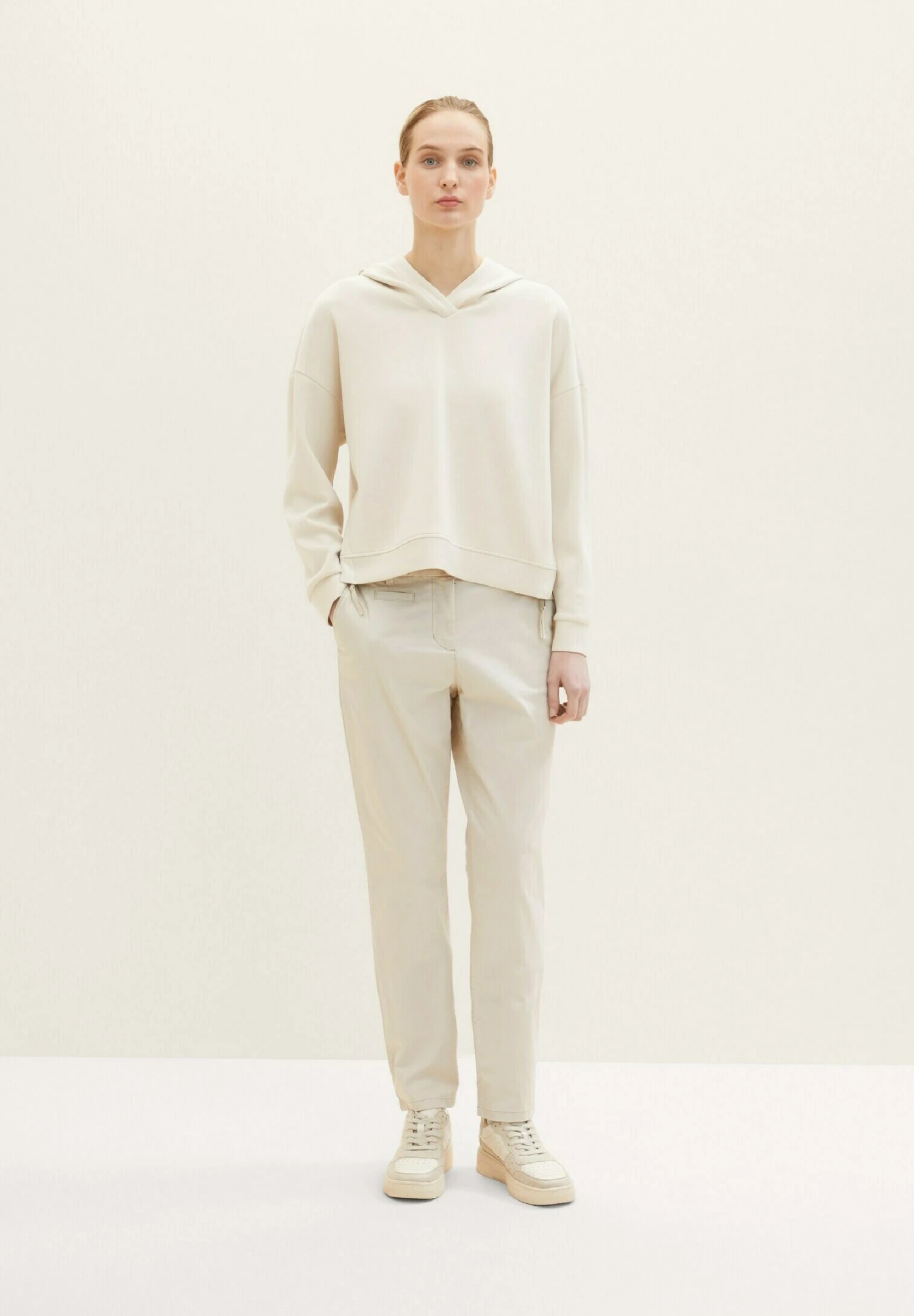 Tom Tailor ChinoDusty Beige Donna Pantaloni TO221A0J1-B11 4 Tom Tailor ChinoDusty Beige Donna Pantaloni TO221A0J1-B11 - immagine 2