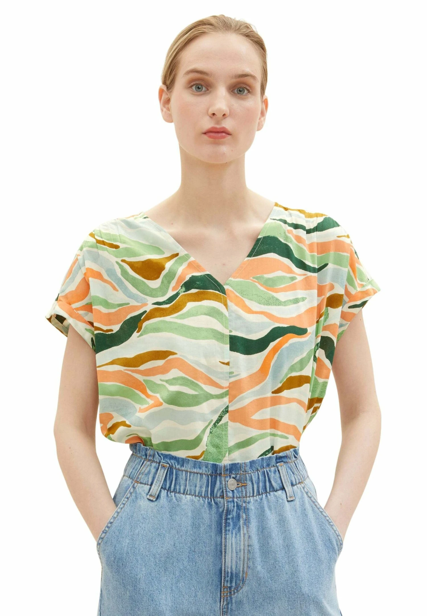Tom Tailor Gemusterte KurzarmCamicettaColorful Wavy Design Donna Camicie E Bluse TO221E15T-E11 4 Tom Tailor Gemusterte KurzarmCamicettaColorful Wavy Design Donna Camicie E Bluse TO221E15T-E11 - immagine 2