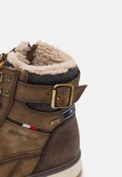 Tom Tailor Stivaletti StringatiBrown Uomo Stivaletti/Stivali TO212K049-O11 -Tom Tailor 5eae2526996c442fa8f00d3f700466dd