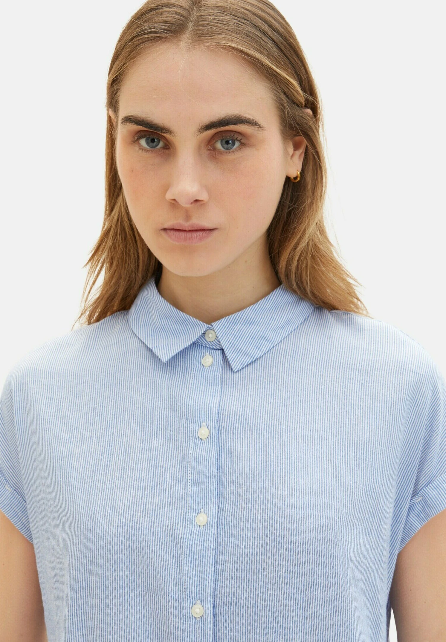 TOM TAILOR Denim KurzarmCamiciaSmall Blue White Stripe Donna Camicie E Bluse TO721E0OL-K11 6 TOM TAILOR Denim KurzarmCamiciaSmall Blue White Stripe Donna Camicie E Bluse TO721E0OL-K11 - immagine 4