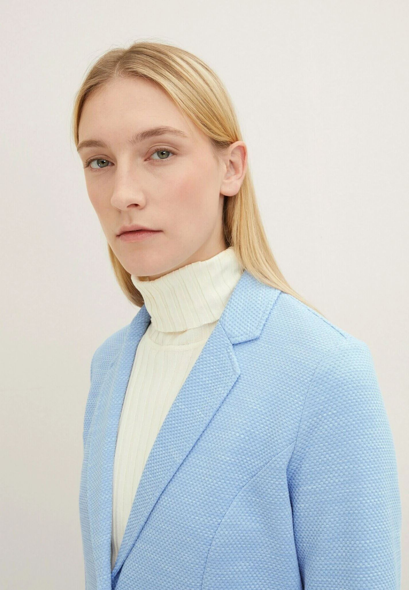 Tom Tailor ÜbergangsCappotto CortoDreamy Blue Melange Donna Giacche E Blazer TO221U08L-K11 6 Tom Tailor ÜbergangsCappotto CortoDreamy Blue Melange Donna Giacche E Blazer TO221U08L-K11 - immagine 4