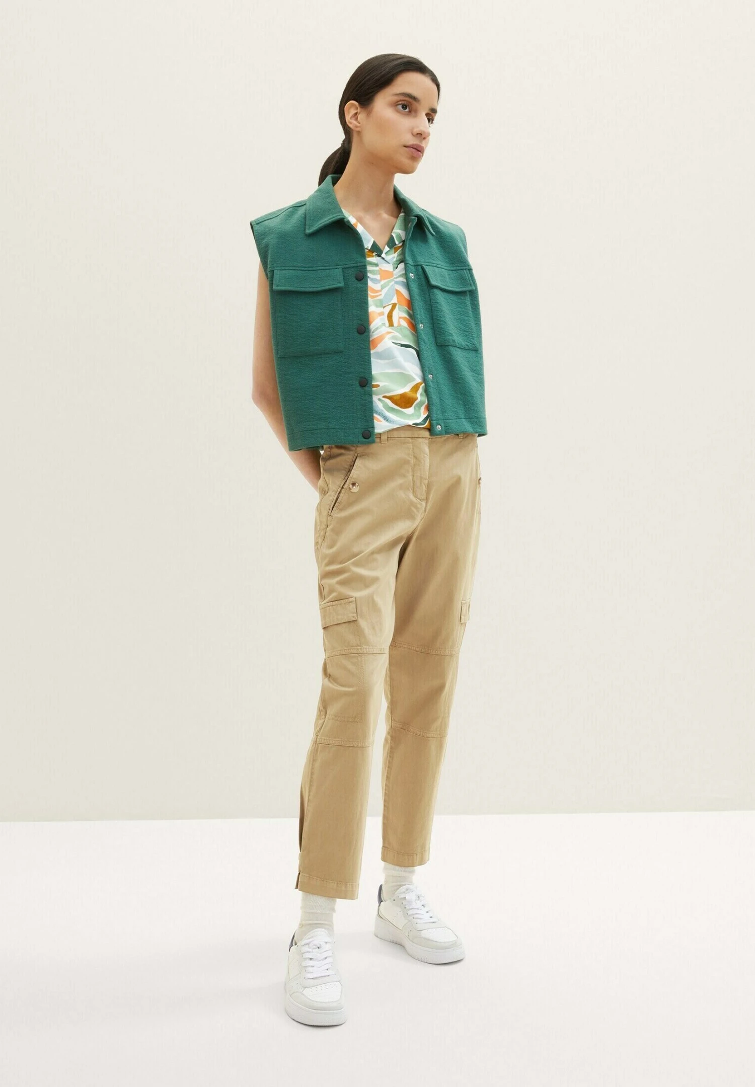 Tom Tailor CamicettaColorful Wavy Design Donna Camicie E Bluse TO221E15X-T11 4 Tom Tailor CamicettaColorful Wavy Design Donna Camicie E Bluse TO221E15X-T11 - immagine 2