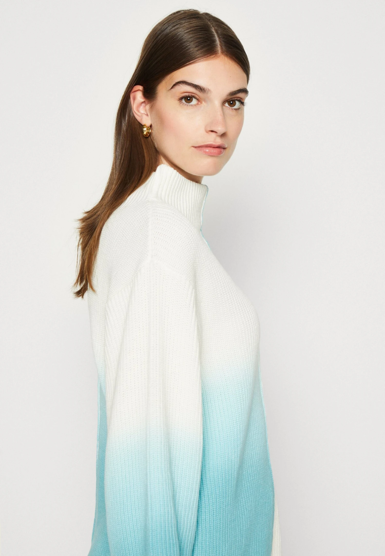 Tom Tailor Spray EffectMaglioneTeal/Offwhite Donna Maglieria TO221I0TP-T11 6 Tom Tailor Spray EffectMaglioneTeal/Offwhite Donna Maglieria TO221I0TP-T11 - immagine 4