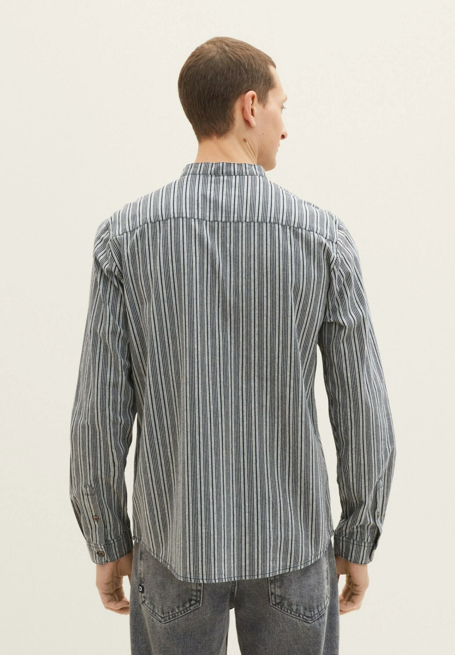 Tom Tailor CamiciaNavy Irregular Stripe Uomo Camicie TO222D0ZH-K11 5 Tom Tailor CamiciaNavy Irregular Stripe Uomo Camicie TO222D0ZH-K11 - immagine 3