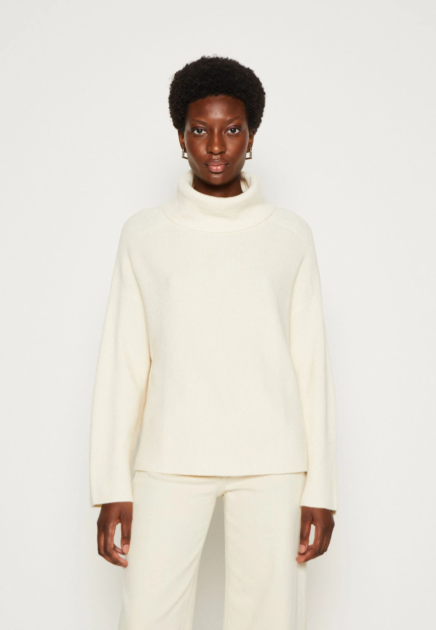 Tom Tailor TurtleneckMaglioneSoft Beige Solid Donna Maglieria TO221I0TX-B11 3 Tom Tailor TurtleneckMaglioneSoft Beige Solid Donna Maglieria TO221I0TX-B11