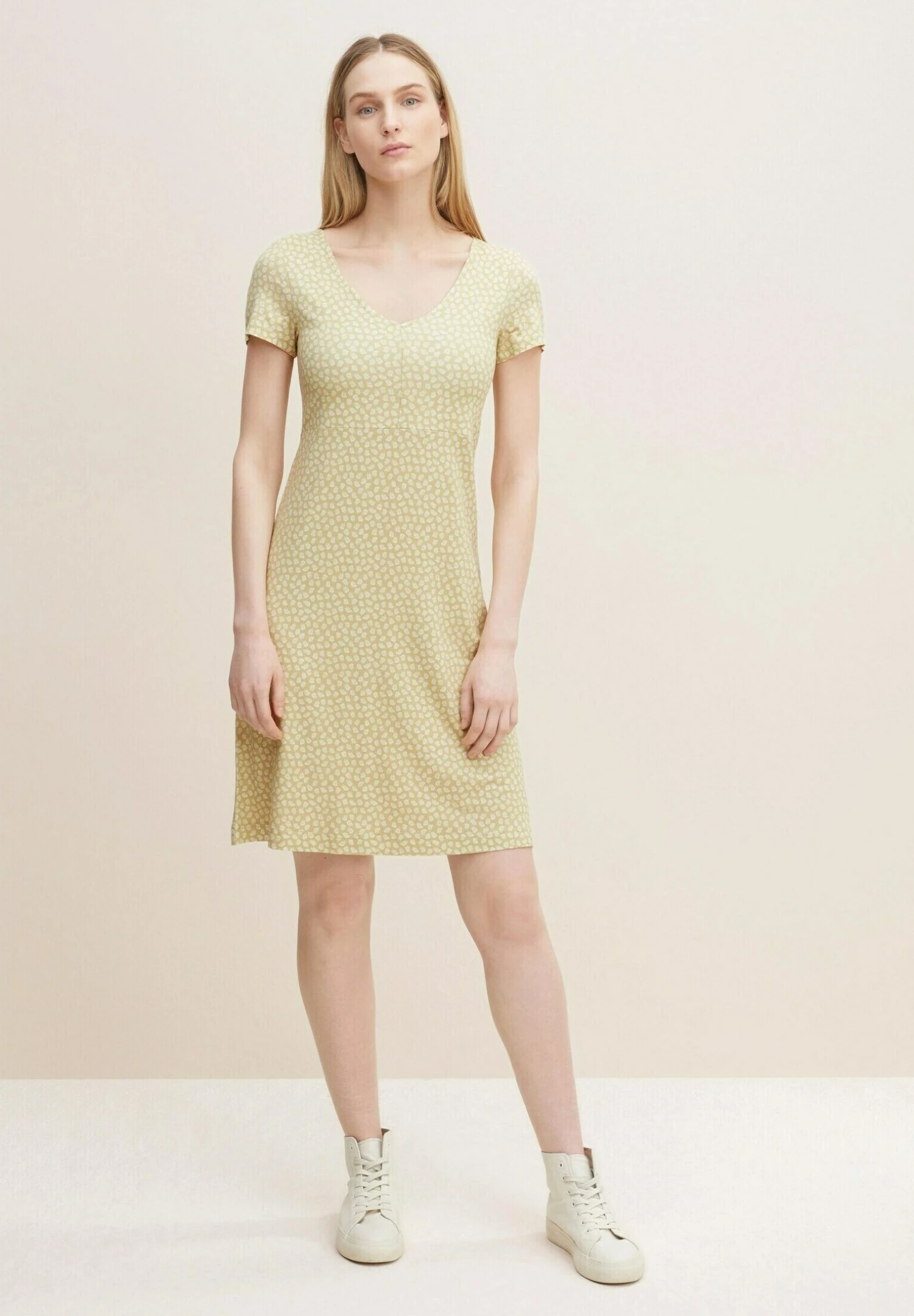 Tom Tailor Vestito Di MaglinaGreen Small Leaf Design Donna Vestiti TO221C0O0-M11 3 Tom Tailor Vestito Di MaglinaGreen Small Leaf Design Donna Vestiti TO221C0O0-M11