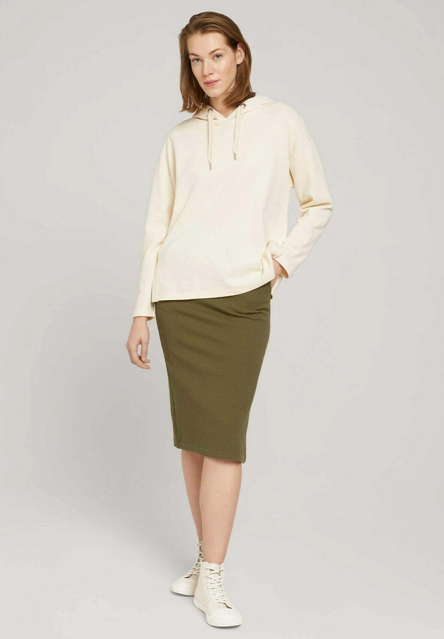 Tom Tailor StructuredGonna A TubinoStrong Olive Donna Gonne TO221B0BS-N11 4 Tom Tailor StructuredGonna A TubinoStrong Olive Donna Gonne TO221B0BS-N11 - immagine 2