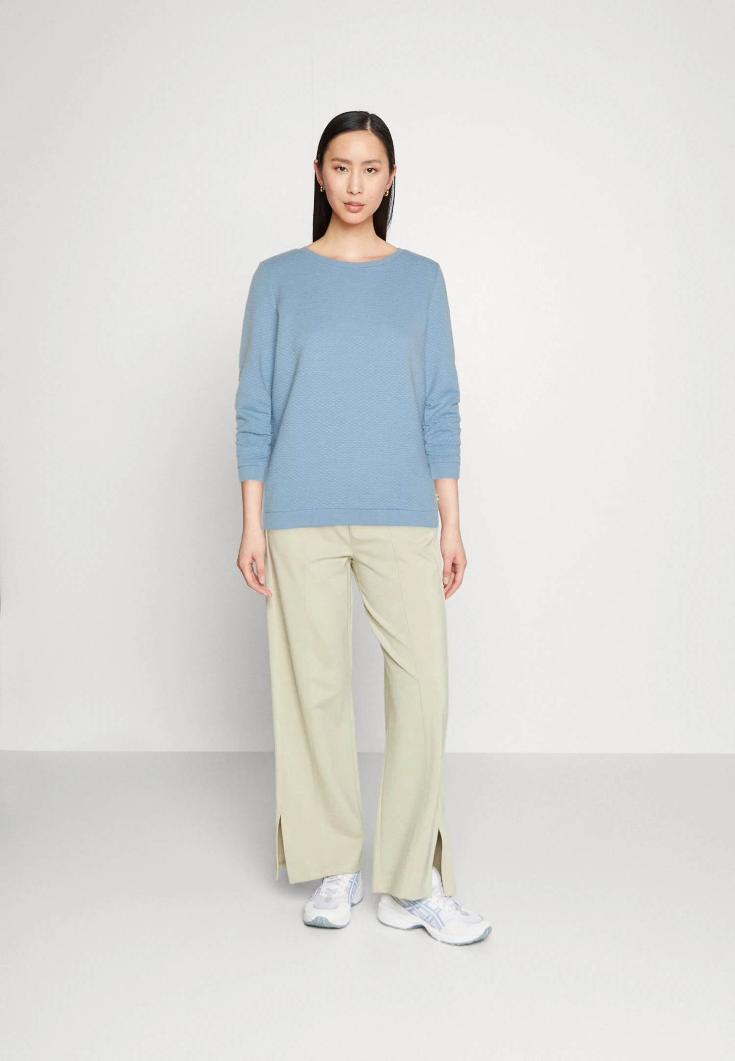 TOM TAILOR Denim FelpaSoft Charming Blue Donna Felpe TO721J0D6-K11 4 TOM TAILOR Denim FelpaSoft Charming Blue Donna Felpe TO721J0D6-K11 - immagine 2