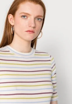 TOM TAILOR Denim Slim Stripe TeeT-Shirt Con StampaGreen Mauve Blue Stripe Donna T-shirt E Top TO721D0YI-G11 11 TOM TAILOR Denim Slim Stripe TeeT-Shirt Con StampaGreen Mauve Blue Stripe Donna T-shirt E Top TO721D0YI-G11 -Tom Tailor 85594a7ae925422aae286eb8582530c2