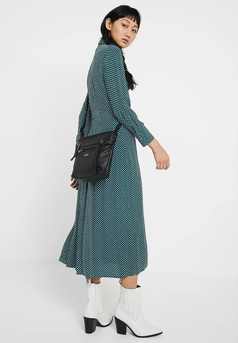 Tom Tailor Juna CrossbagBorsa A TracollaBlack Donna Borse TO251H0IF-Q11 4 Tom Tailor Juna CrossbagBorsa A TracollaBlack Donna Borse TO251H0IF-Q11 - immagine 2