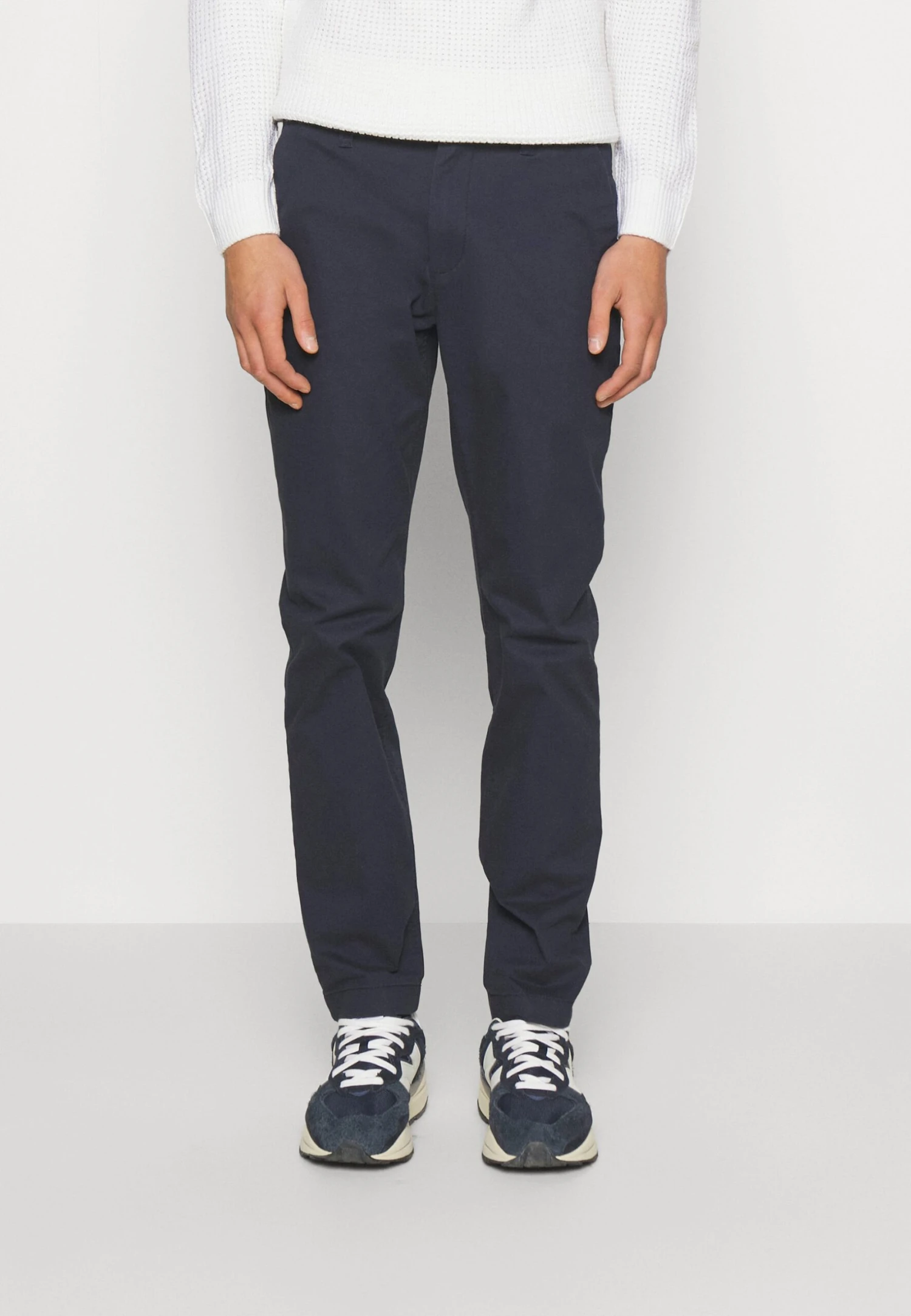 Tom Tailor TrousersChinoSky Captain Blue Uomo Pantaloni TO222E081-K11 3 Tom Tailor TrousersChinoSky Captain Blue Uomo Pantaloni TO222E081-K11