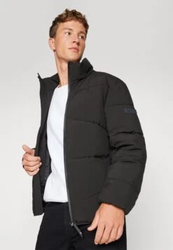 TOM TAILOR Denim Padded JacketGiacca InvernaleBlack Uomo Giacche TO722T080-Q11 11 TOM TAILOR Denim Padded JacketGiacca InvernaleBlack Uomo Giacche TO722T080-Q11 -Tom Tailor 8c09ac3b60bf4fe5b041e82266f68c44