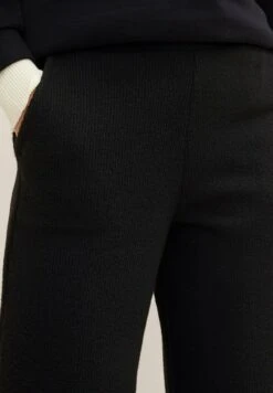 Tom Tailor Loose Fit PantaloniDeep Black Donna Pantaloni TO221A0HU-Q11 -Tom Tailor 9009a91a9bd542ad88ef962257646043